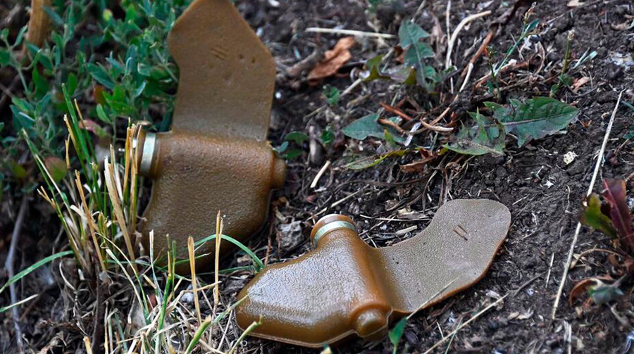 Флеш: росіяни тестують FPV для скидання протипіхотних мін Пелюстка