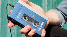 Фото дня: 1979 Sony Walkman TPS-L2