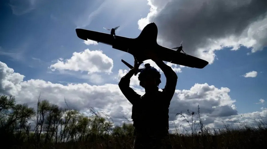 В Україні за місяць допустили до експлуатації близько 140 нових зразків зброї та техніки