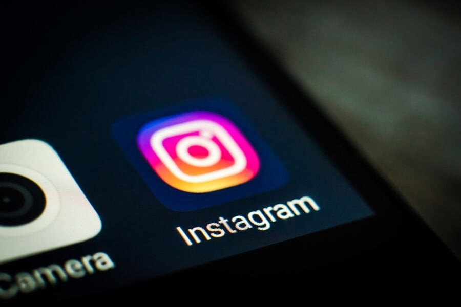 Instagram дозволить скинути всі рекомендації