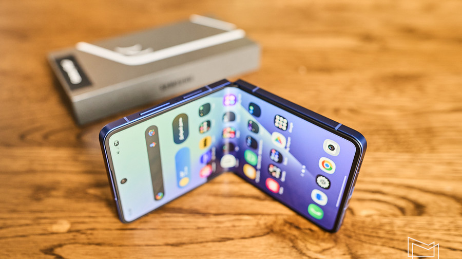 Galaxy Flip7 - огляд складаного смартфона Samsung
