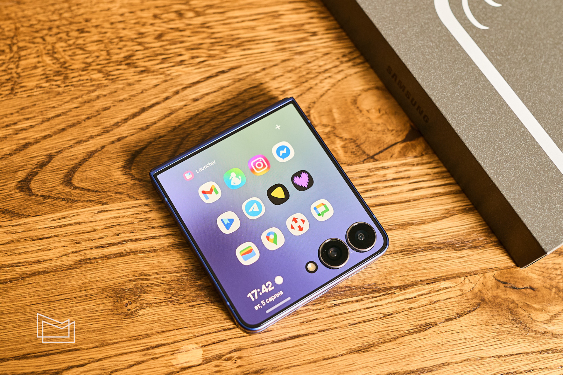 Огляд Samsung Galaxy Flip7: дизайн та ергономічність