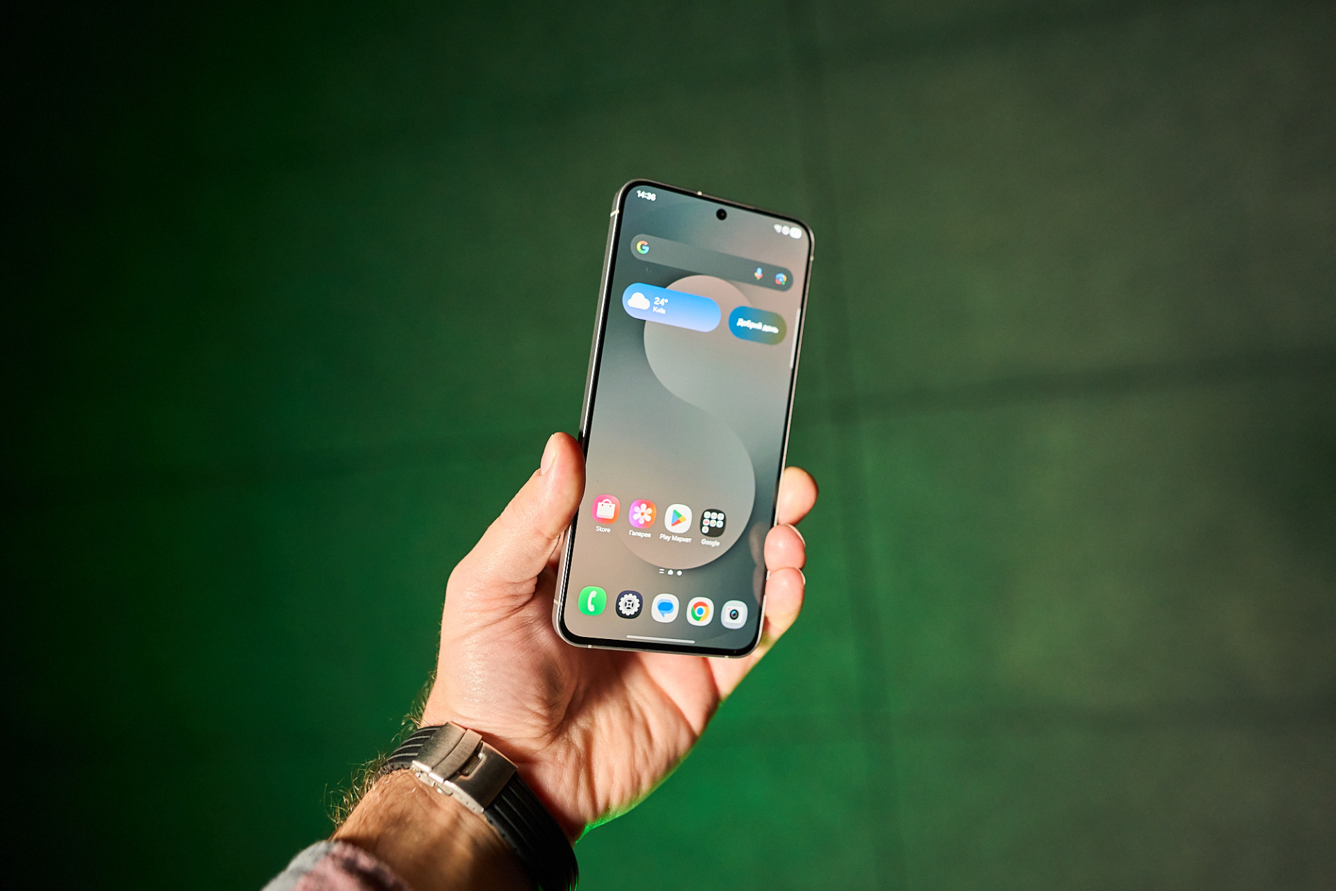 Огляд Samsung Galaxy S25 FE: дизайн та ергономічність