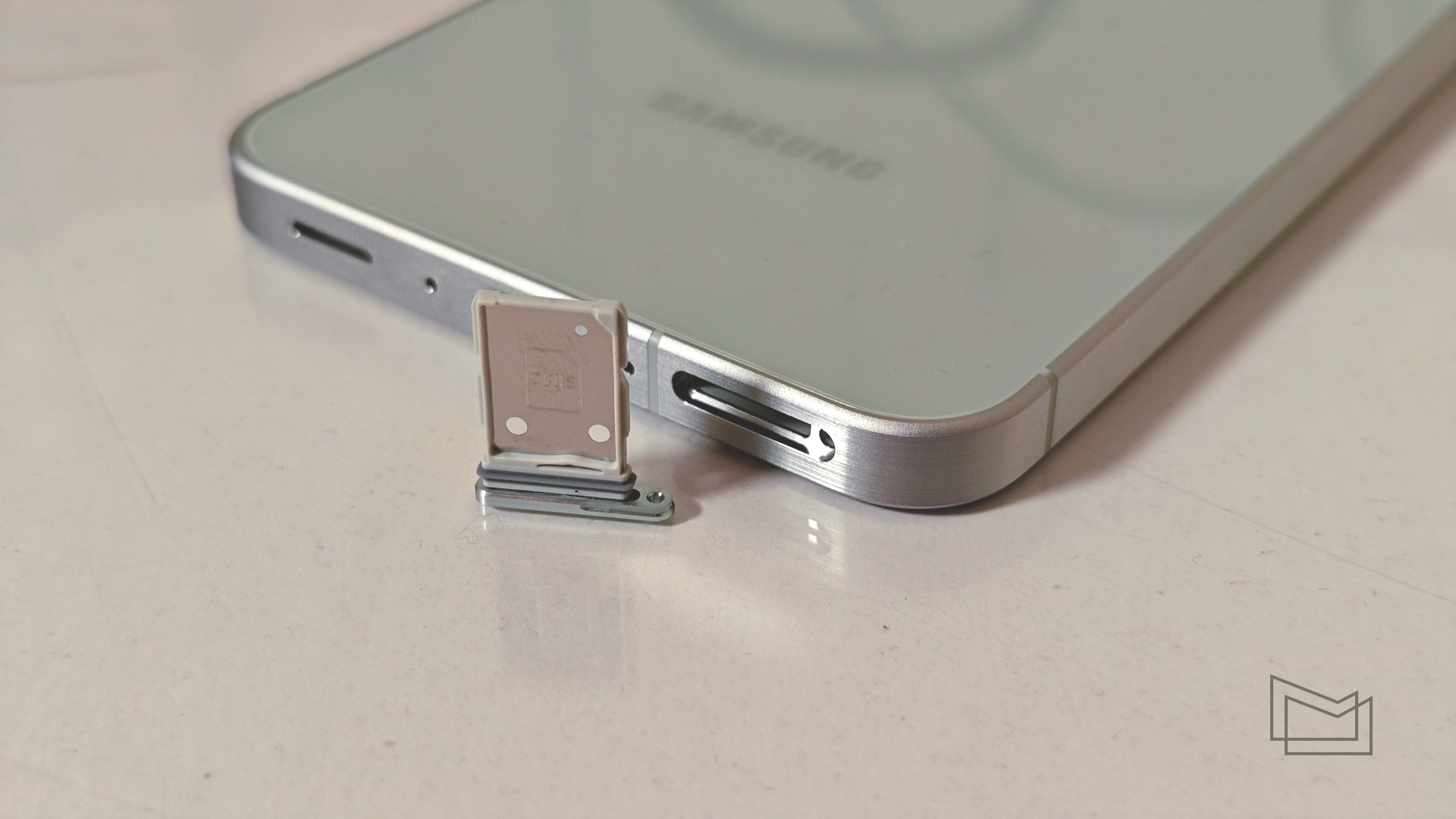 Огляд Samsung Galaxy A56 та Galaxy A36: дизайн та ергономічність