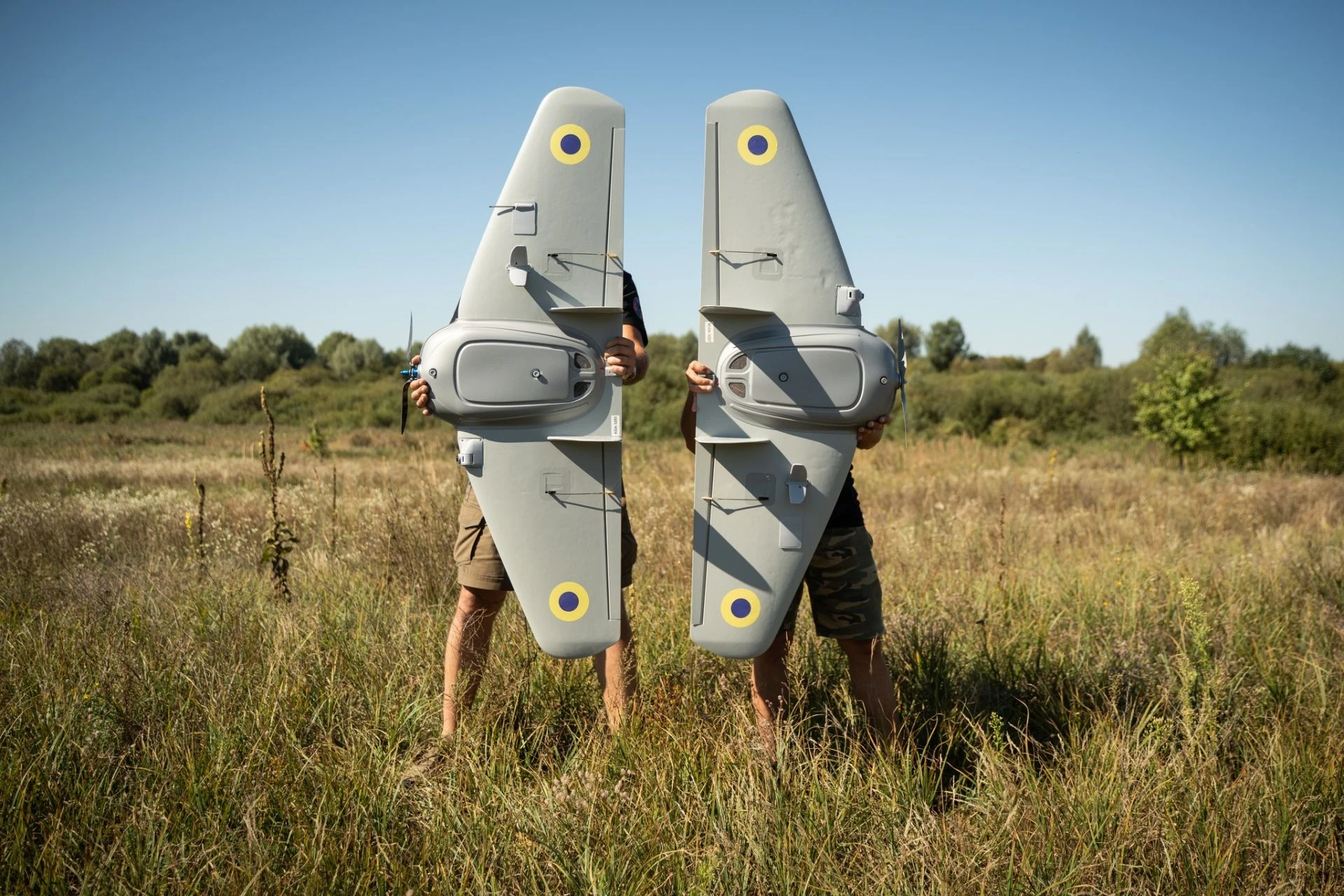 Дрони-крила з тягнучими гвинтами